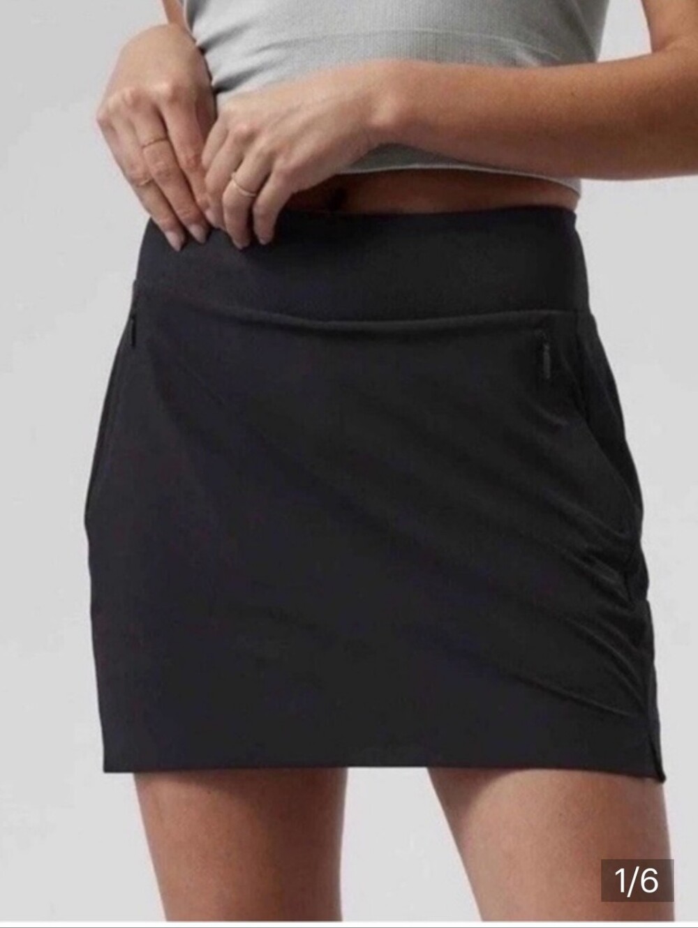 Athleta Soho Skort Black Athletic Travel Golf Run Hike Bike Skirt Size 2